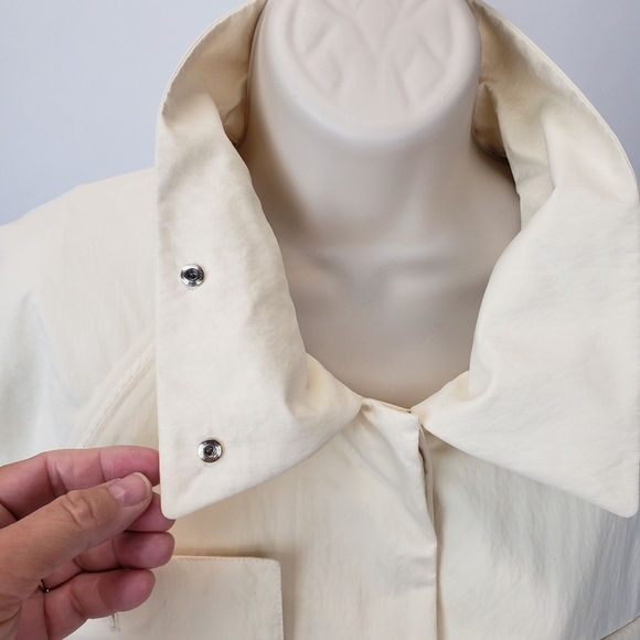 Nike Women's W Every Stitch Considered Woven Parka Jacket in Coconut Milk small - Picture 9 of 16